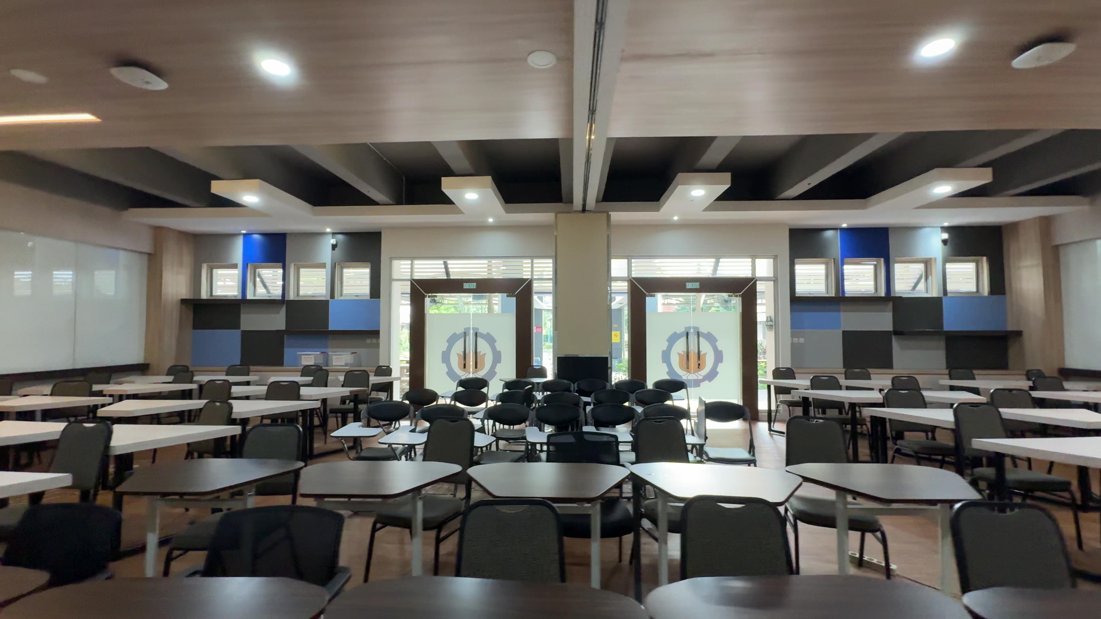 Smart Classroom IF-107